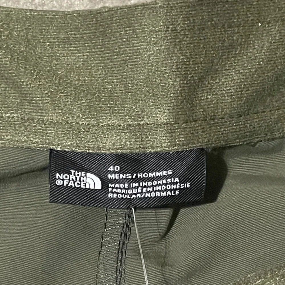 The North Face Paramount Trail Convertible Pants Mens 40x32 Green Hiking UPF New